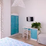 Sofia Couette-café 3*