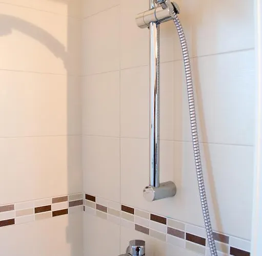 Sofia 切萨雷奥港